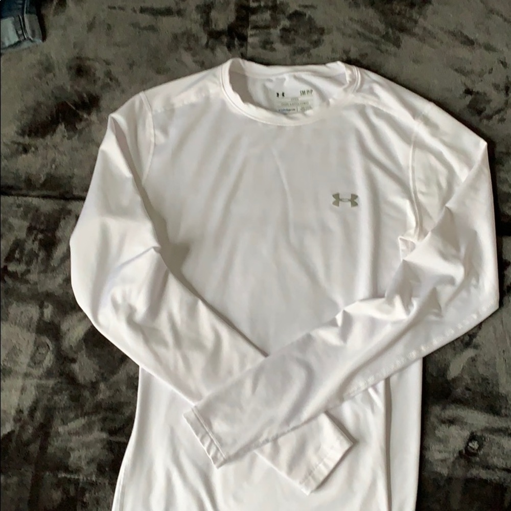 Athletic fitted Shirt